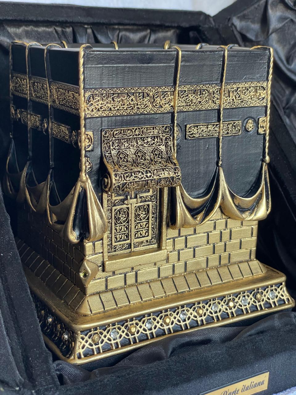 الكعبة المشرفة
